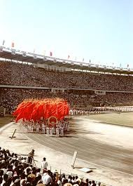 桑德斯：库里强到离谱，教练信任我所以才让我去防他